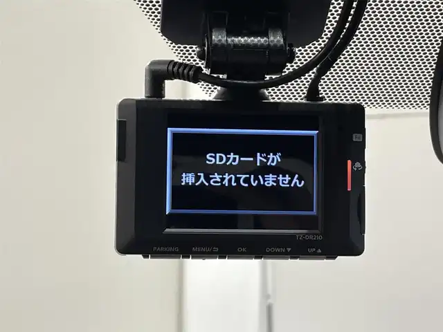 トヨタ ノア ハイブリッド S－Z 愛知県 2023(令5)年 1.7万km ホワイトパールクリスタルシャイン 純正１０．５インチナビ/快適利便パッケージ/両側パワースライドドア/衝突軽減ブレーキ/レーダークルーズコントロール/レーンディパーチャーアラート/クリアランスソナー/パワーバックドア/電動パーキングブレーキ/ブレーキホールド/オットマン/ハーフレザー/シートヒーター/前後ドライブレコーダー/ビルトインＥＴＣ２．０/AC100V 1500W コンセント/ISOFIX/純正フロアマット/純正17インチアルミホイール