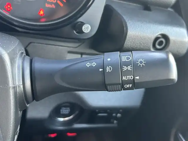 スズキ ジムニー シエラ JC 岡山県 2019(令1)年 6万km ジャングルグリーン 登録時走行距離59289km/ワンオーナー/社外ナビ/フルセグTV(AM.FM.CD.DVD.TV.BT)/バックカメラ/ETC/D/N席シートヒーター/衝突軽減ブレーキ/レーダークルーズコントロール/レーンキープアシスト/ダウンヒルアシストコントロール/横滑り防止装置/USB入力端子/オートライト/15インチ純正AW/オープンカントリーATタイヤ/純正フロアマット/純正OPフロントグリル/ルーフキャリア