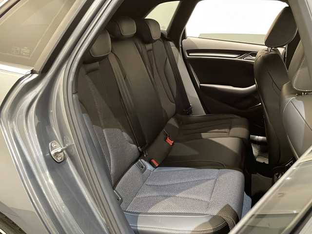 アウディ Ａ３ SB 2.0TFSIクワトロ スポーツ 新潟県 2018(平30)年 4万km モンスーングレーメタリック Sラインパッケージ/・LED ヘッドライト/・LEDリヤダイナミックターンインディケーター/・Audiバーチャルコックピット/・スポーツバンパー/・S lineスポーツサスペンション/ナビゲーションパッケージ/・MMI ナビゲーションシステム/・TVチューナー/・スマートフォンインターフェイス/・アウディサウンドシステム/コンビニエンスパッケージ/・デラックスオートマチックエアコンディショナー/・アドバンストキー/・アウディパーキングシステム/・リヤビューカメラ/アダプティブクルーズコントロール/パーキングアシスト/ETC/ドライブレコーダー/シートヒーター