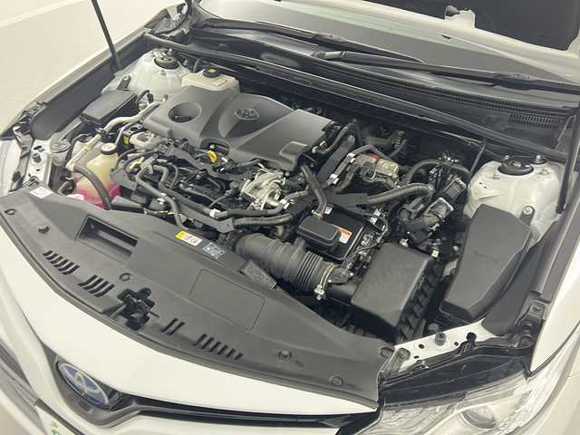 トヨタ カムリ G 福島県 2019(平31)年 3.4万km プラチナホワイトパールマイカ /Toyota Safety Sense/・プリクラッシュセーフティ/・レーントレーシングアシスト/・レーダークルーズコントロール/・オートマチックハイビーム/・クリアランスソナー//社外7インチナビ/・BT.CD.DVD.SD/・フルセグTV//バックカメラ//ビルトインETC//LEDヘッドライト//LEDフォグライト//ステアリングスイッチ//プッシュスタート//スマートキー×2//電動パーキングブレーキ//純正フロアマット//純正18インチAW//電動格納ミラー