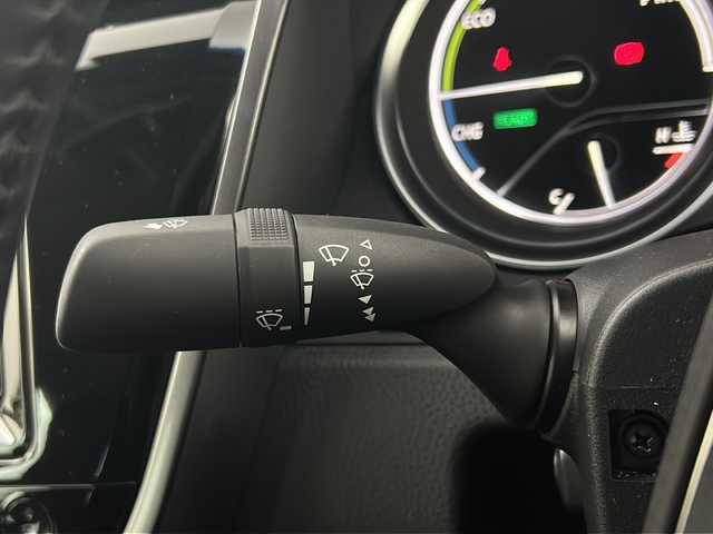 トヨタ カムリ G 福島県 2019(平31)年 3.4万km プラチナホワイトパールマイカ /Toyota Safety Sense/・プリクラッシュセーフティ/・レーントレーシングアシスト/・レーダークルーズコントロール/・オートマチックハイビーム/・クリアランスソナー//社外7インチナビ/・BT.CD.DVD.SD/・フルセグTV//バックカメラ//ビルトインETC//LEDヘッドライト//LEDフォグライト//ステアリングスイッチ//プッシュスタート//スマートキー×2//電動パーキングブレーキ//純正フロアマット//純正18インチAW//電動格納ミラー