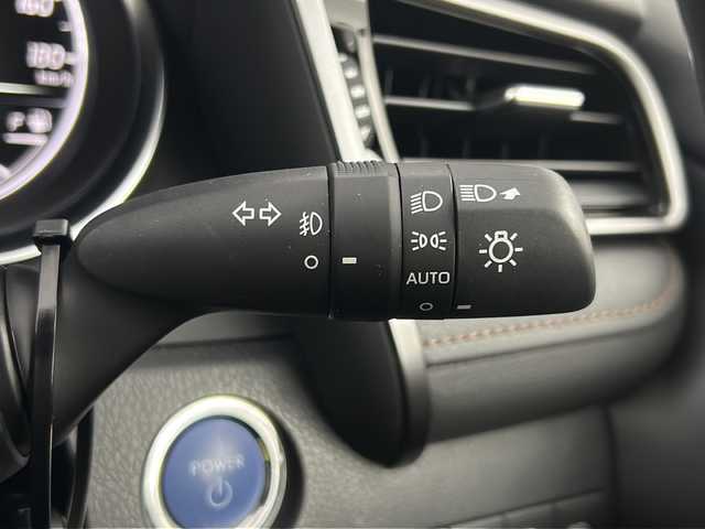 トヨタ カムリ G 福島県 2019(平31)年 3.4万km プラチナホワイトパールマイカ /Toyota Safety Sense/・プリクラッシュセーフティ/・レーントレーシングアシスト/・レーダークルーズコントロール/・オートマチックハイビーム/・クリアランスソナー//社外7インチナビ/・BT.CD.DVD.SD/・フルセグTV//バックカメラ//ビルトインETC//LEDヘッドライト//LEDフォグライト//ステアリングスイッチ//プッシュスタート//スマートキー×2//電動パーキングブレーキ//純正フロアマット//純正18インチAW//電動格納ミラー