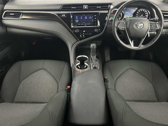 トヨタ カムリ G 福島県 2019(平31)年 3.4万km プラチナホワイトパールマイカ /Toyota Safety Sense/・プリクラッシュセーフティ/・レーントレーシングアシスト/・レーダークルーズコントロール/・オートマチックハイビーム/・クリアランスソナー//社外7インチナビ/・BT.CD.DVD.SD/・フルセグTV//バックカメラ//ビルトインETC//LEDヘッドライト//LEDフォグライト//ステアリングスイッチ//プッシュスタート//スマートキー×2//電動パーキングブレーキ//純正フロアマット//純正18インチAW//電動格納ミラー