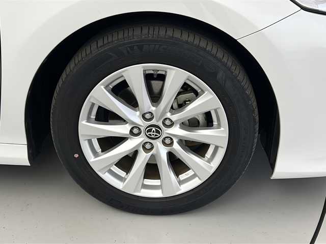 トヨタ カムリ G 福島県 2019(平31)年 3.4万km プラチナホワイトパールマイカ /Toyota Safety Sense/・プリクラッシュセーフティ/・レーントレーシングアシスト/・レーダークルーズコントロール/・オートマチックハイビーム/・クリアランスソナー//社外7インチナビ/・BT.CD.DVD.SD/・フルセグTV//バックカメラ//ビルトインETC//LEDヘッドライト//LEDフォグライト//ステアリングスイッチ//プッシュスタート//スマートキー×2//電動パーキングブレーキ//純正フロアマット//純正18インチAW//電動格納ミラー