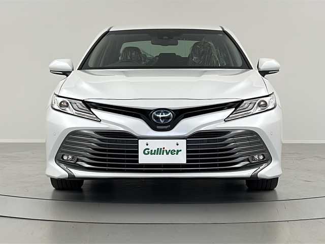 トヨタ カムリ G 福島県 2019(平31)年 3.4万km プラチナホワイトパールマイカ /Toyota Safety Sense/・プリクラッシュセーフティ/・レーントレーシングアシスト/・レーダークルーズコントロール/・オートマチックハイビーム/・クリアランスソナー//社外7インチナビ/・BT.CD.DVD.SD/・フルセグTV//バックカメラ//ビルトインETC//LEDヘッドライト//LEDフォグライト//ステアリングスイッチ//プッシュスタート//スマートキー×2//電動パーキングブレーキ//純正フロアマット//純正18インチAW//電動格納ミラー