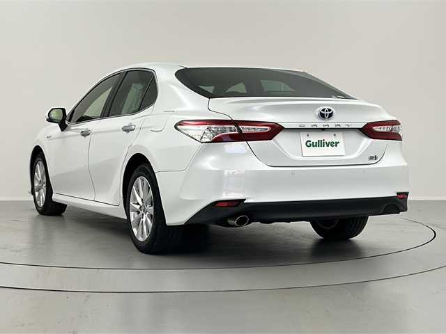 トヨタ カムリ G 福島県 2019(平31)年 3.4万km プラチナホワイトパールマイカ /Toyota Safety Sense/・プリクラッシュセーフティ/・レーントレーシングアシスト/・レーダークルーズコントロール/・オートマチックハイビーム/・クリアランスソナー//社外7インチナビ/・BT.CD.DVD.SD/・フルセグTV//バックカメラ//ビルトインETC//LEDヘッドライト//LEDフォグライト//ステアリングスイッチ//プッシュスタート//スマートキー×2//電動パーキングブレーキ//純正フロアマット//純正18インチAW//電動格納ミラー