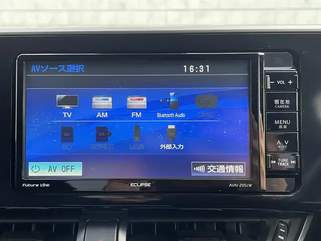 トヨタ Ｃ－ＨＲ G 愛知県 2017(平29)年 8.7万km メタルストリームM TRDフルエアロ車/・イクリプスメモリーナビ/・フルセグテレビ/・CD/DVD再生機能/・ミュージックサーバー(SD録音)/・Bluetooth/USB接続機能/・バックカメラ/・ETC/・ドライブレコーダー/・合成皮革シート/・シートヒーター(運転席・助手席）/・純正18インチアルミホイール/・純正LEDヘッドライト/・オートマチックハイビーム/・衝突軽減ブレーキ/・レーンキープアシスト/・ブラインドスポットモニター/・電動パーキングブレーキ/・ブレーキホールド/・アダプティブクルーズコントロール/・TRDプッシュスタート/・カーメイトドリンクホルダー