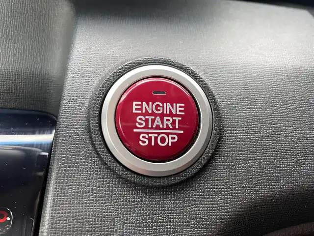 ホンダ Ｎ ＯＮＥ プレミアム 鳥取県 2016(平28)年 8.7万km 茶Ⅱ (株)IDOMが運営する【じしゃロン鳥取店】の自社ローン対象車両になります。こちらは現金ご利用時の価格です。自社ローンご希望の方は別途その旨お申付け下さい。/4WD/社外ナビ（AVIC-RZ811）/・フルセグTV/・AM/FM/・CD/DVD/・Bluetooth接続/ツートンカラー/バックカメラ/HIDオートライト/LEDフォグ/前席シートヒーター/ドライブレコーダー/アイドリングストップ/スマートキー×2/プッシュスタート/ETC