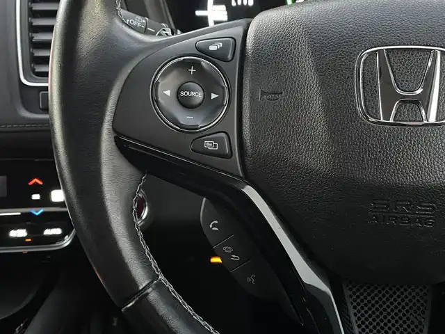 ホンダ ヴェゼル ハイブリッド Z ホンダセンシング 山梨県 2017(平29)年 7.9万km ミスティックグリーンパール ワンオーナー/純正ナビ/バックカメラ/フルセグTV/ホンダセンシング/レーダークルーズコントロール/レーンキープアシスト/衝突被害軽減ブレーキ/横滑り防止装置/コンフォートパッケージ/LEDオートライト/ハーフレザーシート/シートヒーター/社外AW18インチ/スマートキー/スペアキー/プッシュスタート/純正AWスタッドレスタイヤセット積込