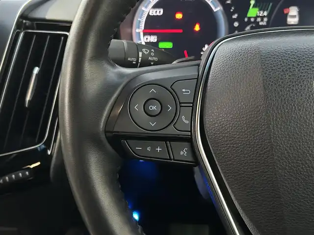 トヨタ クラウン ハイブリッド RS アドバンス 島根県 2018(平30)年 2.9万km ホワイトパールクリスタルシャイン 登録時走行距離28865km/取扱説明書/保証書/純正SDナビ/(Tconnect/フルセグテレビ/AM/FMラジオ/CD/DVD/USB/AUX/Bluetooth)/Toyota Safety Sense/・プリクラッシュセーフティ/・レーントレーシングアシスト/・レーダークルーズコントロール/・アダプティブハイビームシステム/ETC2.0/ドライブレコーダー/アラウンドビューモニター/ヘッドアップディスプレイ/18インチ純正アルミホイール/電動パーキングブレーキ/オートブレーキホールド/ブラインドスポットモニター/前席パワーシート/LEDヘッドライト/オートライト/フォグランプ/スマートキー/プッシュスタート/純正フロアマット/禁煙車