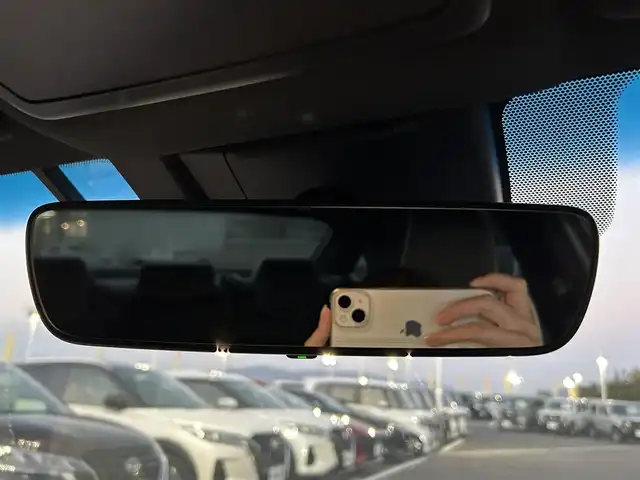 トヨタ クラウン ハイブリッド RS アドバンス 島根県 2018(平30)年 2.9万km ホワイトパールクリスタルシャイン 登録時走行距離28865km/取扱説明書/保証書/純正SDナビ/(Tconnect/フルセグテレビ/AM/FMラジオ/CD/DVD/USB/AUX/Bluetooth)/Toyota Safety Sense/・プリクラッシュセーフティ/・レーントレーシングアシスト/・レーダークルーズコントロール/・アダプティブハイビームシステム/ETC2.0/ドライブレコーダー/アラウンドビューモニター/ヘッドアップディスプレイ/18インチ純正アルミホイール/電動パーキングブレーキ/オートブレーキホールド/ブラインドスポットモニター/前席パワーシート/LEDヘッドライト/オートライト/フォグランプ/スマートキー/プッシュスタート/純正フロアマット/禁煙車