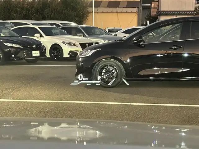 トヨタ クラウン ハイブリッド RS アドバンス 島根県 2018(平30)年 2.9万km ホワイトパールクリスタルシャイン 登録時走行距離28865km/取扱説明書/保証書/純正SDナビ/(Tconnect/フルセグテレビ/AM/FMラジオ/CD/DVD/USB/AUX/Bluetooth)/Toyota Safety Sense/・プリクラッシュセーフティ/・レーントレーシングアシスト/・レーダークルーズコントロール/・アダプティブハイビームシステム/ETC2.0/ドライブレコーダー/アラウンドビューモニター/ヘッドアップディスプレイ/18インチ純正アルミホイール/電動パーキングブレーキ/オートブレーキホールド/ブラインドスポットモニター/前席パワーシート/LEDヘッドライト/オートライト/フォグランプ/スマートキー/プッシュスタート/純正フロアマット/禁煙車