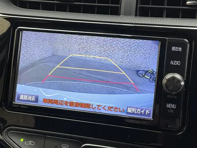 トヨタ アクア S 岩手県 2017(平29)年 4.8万km ライムホワイトパールクリスタルシャイン TRDエアロ　フロントスポイラー・サイドスカート・リヤバンパースポイラー・フロントバンパーガーニッシュ・フロントフェンダーガーニッシュ・テールゲートスポイラー/トヨタセーフティセンスC/プリクラッシュセーフティ/レーンディパーチャーアラート/オートマチックハイビーム/先行車発進告知機能/横滑り防止装置/純正ナビ/ステアリングスイッチ/フルセグTV/バックカメラ/ETC2.0/ドライブレコーダー/オートライト/ヘッドライトレベライザー/社外１５インチアルミホイール