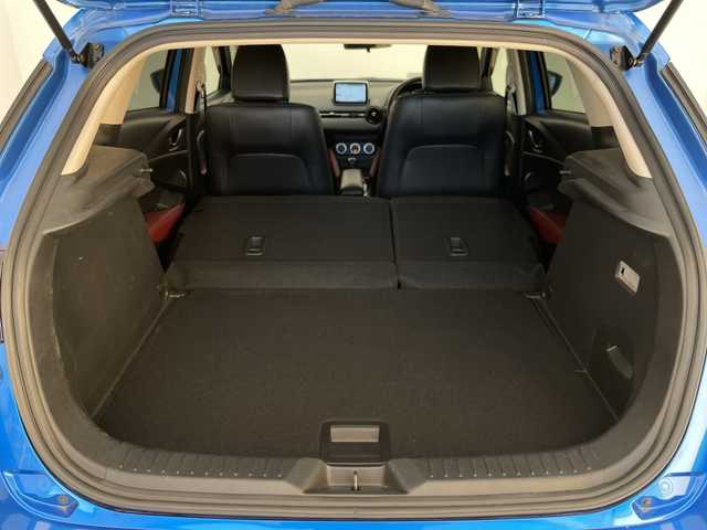 マツダ ＣＸ－３ XD ツーリング 愛知県 2015(平27)年 3.9万km ダイナミックブルーマイカ 純正ナビ/レーダークルーズコントロール/バックカメラ/ヘッドアップディスプレイ/純正アルミホイール/ブラインドスポットモニター/LEDヘッドライト/パドルシフト/オートマチックハイビーム/ETC/フルセグ/CD DVD/Bluetooth/ステアリングスイッチ/スマートキー/プッシュスタート