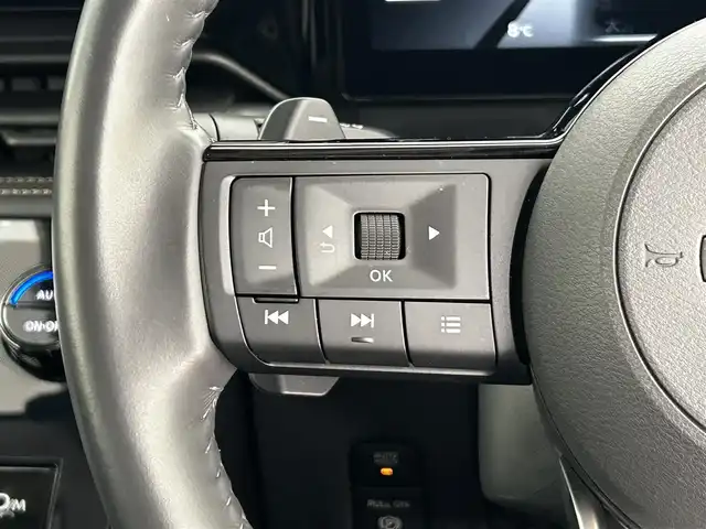 日産 セレナ ハイウェイスター V 大分県 2023(令5)年 0.7万km アズライトブルー 純正ディーラーナビ（16インチ）/全方位カメラ/プロパイロット/両側パワースライドドア/置くだけ充電/インテリジェントルームミラー/アラウンドビューモニター/オートブレーキホールド/パドルシフト/コーナーセンサー/純正アルミホイル16インチ/LEDヘッドライト/USB入力端子/タイプC入力端子/ビルトインETC