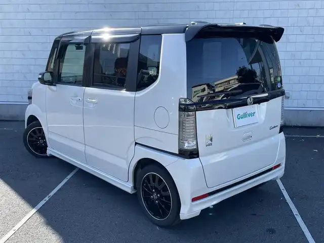 ホンダ Ｎ ＢＯＸ 2トーン カスタム G ターボLパッケージ 静岡県 2015(平27)年 9.6万km 白Ⅱ 純正ナビ　/・フルセグＴＶ　/・Ｂｌｕｅｔｏｏｔｈ接続　/・ＤＶＤ再生　/クルーズコントロール　/ＣＴＢＡ　/両側パワースライドドア　/プッシュスタート　/スマートキー　/スペアキー　/バックカメラ　/ＨＩＤオートライト/取扱説明書/保証書