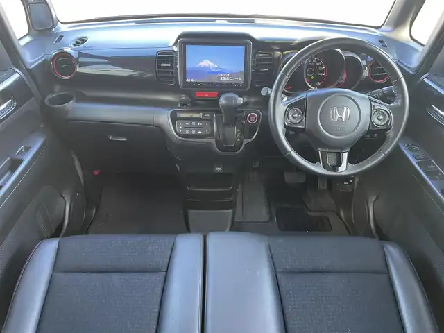 ホンダ Ｎ ＢＯＸ 2トーン カスタム G ターボLパッケージ 静岡県 2015(平27)年 9.6万km 白Ⅱ 純正ナビ　/・フルセグＴＶ　/・Ｂｌｕｅｔｏｏｔｈ接続　/・ＤＶＤ再生　/クルーズコントロール　/ＣＴＢＡ　/両側パワースライドドア　/プッシュスタート　/スマートキー　/スペアキー　/バックカメラ　/ＨＩＤオートライト/取扱説明書/保証書