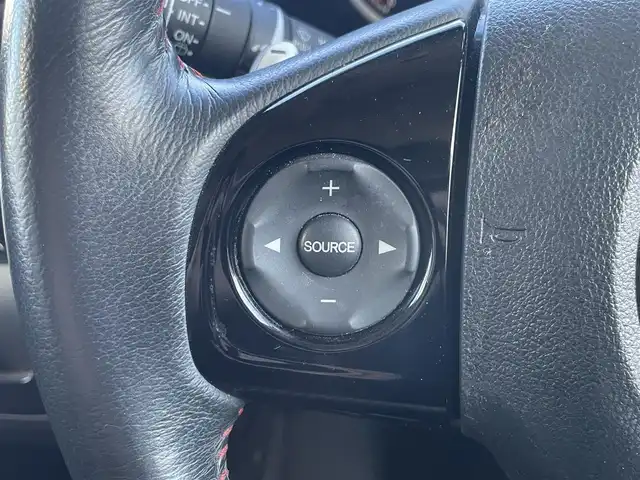 ホンダ Ｎ ＢＯＸ 2トーン カスタム G ターボLパッケージ 静岡県 2015(平27)年 9.6万km 白Ⅱ 純正ナビ　/・フルセグＴＶ　/・Ｂｌｕｅｔｏｏｔｈ接続　/・ＤＶＤ再生　/クルーズコントロール　/ＣＴＢＡ　/両側パワースライドドア　/プッシュスタート　/スマートキー　/スペアキー　/バックカメラ　/ＨＩＤオートライト/取扱説明書/保証書