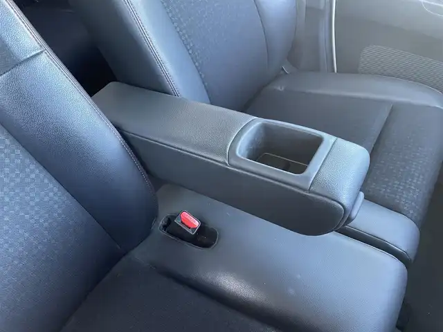 ホンダ Ｎ ＢＯＸ 2トーン カスタム G ターボLパッケージ 静岡県 2015(平27)年 9.6万km 白Ⅱ 純正ナビ　/・フルセグＴＶ　/・Ｂｌｕｅｔｏｏｔｈ接続　/・ＤＶＤ再生　/クルーズコントロール　/ＣＴＢＡ　/両側パワースライドドア　/プッシュスタート　/スマートキー　/スペアキー　/バックカメラ　/ＨＩＤオートライト/取扱説明書/保証書