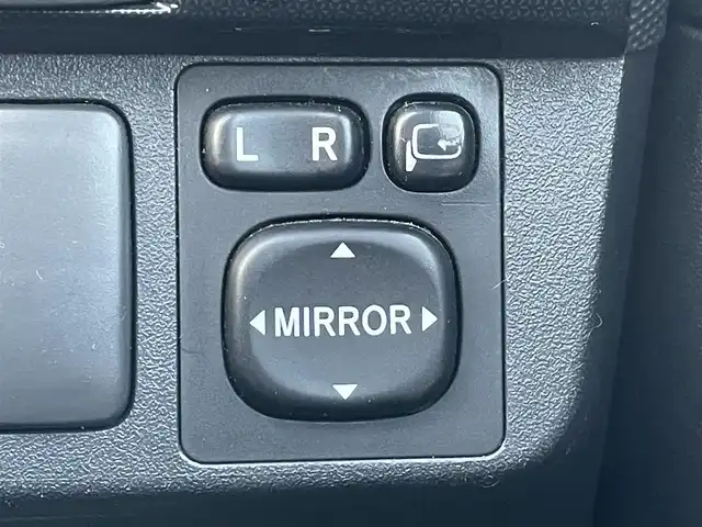 トヨタ ウィッシュ X エアロスポーツパッケージ 千葉県 2006(平18)年 11万km グレーM ・純正HDDナビ/・バックカメラ/・キセノンヘッドライト/.ETC/・純正１５インチ/・純正フロアマット/・リモコンキー/・スペアキー有