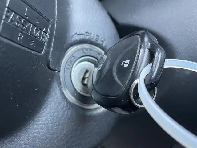 トヨタ ウィッシュ X エアロスポーツパッケージ 千葉県 2006(平18)年 11万km グレーM ・純正HDDナビ/・バックカメラ/・キセノンヘッドライト/.ETC/・純正１５インチ/・純正フロアマット/・リモコンキー/・スペアキー有