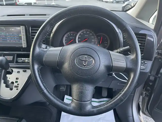 トヨタ ウィッシュ X エアロスポーツパッケージ 千葉県 2006(平18)年 11万km グレーM ・純正HDDナビ/・バックカメラ/・キセノンヘッドライト/.ETC/・純正１５インチ/・純正フロアマット/・リモコンキー/・スペアキー有