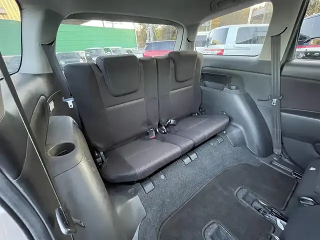 トヨタ ウィッシュ X エアロスポーツパッケージ 千葉県 2006(平18)年 11万km グレーM ・純正HDDナビ/・バックカメラ/・キセノンヘッドライト/.ETC/・純正１５インチ/・純正フロアマット/・リモコンキー/・スペアキー有