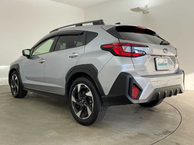 スバル クロストレック リミテッド 兵庫県 2024(令6)年 0.6万km アイスシルバーメタリック ・ワンオーナー車/・純正11.6インチナビ/TV/USB/Bluetooth/・全方位カメラ/・ETC2.0/・アイサイト/・プリクラッシュブレーキ/・レーンキープアシスト/・車線逸脱防止/・レーダークルーズコントロール/・先行車発進告知/・後退時ブレーキアシスト/・ドライバーモニタリングシステム/・後側方警戒支援システム/・ステアリング連動ヘッドランプ/・前席パワーシート/・前席シートヒーター/・ステアリングヒーター/・ステアリングスイッチ/・社外前後ドライブレコーダー/・スマートキー/・ルーフレール/・純正18インチアルミホイール/・LEDヘッドライト/・フォグランプ/・オートライト