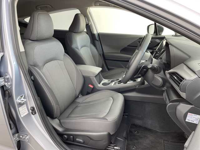 スバル クロストレック リミテッド 兵庫県 2024(令6)年 0.6万km アイスシルバーメタリック ・ワンオーナー車/・純正11.6インチナビ/TV/USB/Bluetooth/・全方位カメラ/・ETC2.0/・アイサイト/・プリクラッシュブレーキ/・レーンキープアシスト/・車線逸脱防止/・レーダークルーズコントロール/・先行車発進告知/・後退時ブレーキアシスト/・ドライバーモニタリングシステム/・後側方警戒支援システム/・ステアリング連動ヘッドランプ/・前席パワーシート/・前席シートヒーター/・ステアリングヒーター/・ステアリングスイッチ/・社外前後ドライブレコーダー/・スマートキー/・ルーフレール/・純正18インチアルミホイール/・LEDヘッドライト/・フォグランプ/・オートライト