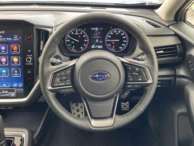 スバル クロストレック リミテッド 兵庫県 2024(令6)年 0.6万km アイスシルバーメタリック ・ワンオーナー車/・純正11.6インチナビ/TV/USB/Bluetooth/・全方位カメラ/・ETC2.0/・アイサイト/・プリクラッシュブレーキ/・レーンキープアシスト/・車線逸脱防止/・レーダークルーズコントロール/・先行車発進告知/・後退時ブレーキアシスト/・ドライバーモニタリングシステム/・後側方警戒支援システム/・ステアリング連動ヘッドランプ/・前席パワーシート/・前席シートヒーター/・ステアリングヒーター/・ステアリングスイッチ/・社外前後ドライブレコーダー/・スマートキー/・ルーフレール/・純正18インチアルミホイール/・LEDヘッドライト/・フォグランプ/・オートライト