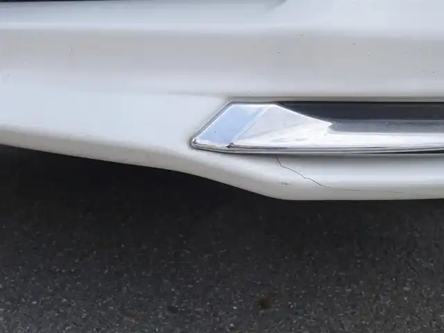 トヨタ ハリアー ハイブリッド プレミアム アドバンスドP 山形県 2015(平27)年 9.9万km ホワイトパールクリスタルシャイン 4WD/JBLプレミアムサウンドシステム/衝突被害軽減システム/純正SDナビ/　　【CD DVD BD BT フルセグ USB AUX】/全周囲カメラ/電動リアゲート/レーダークルーズコントロール/LEDオートヘッドライト/ハーフレザーシート/パワーシート/モデリスタエアロ/純正18インチアルミホイール/ドライブレコーダー/アイドリングストップ/ステアリングスイッチ/MTモード付AT/電動格納ウィンカーミラー/フォグランプ/スマートキー/ETC