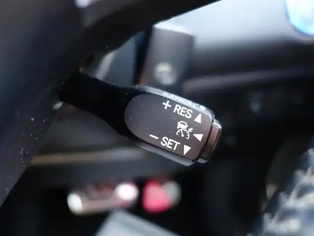 トヨタ ハリアー ハイブリッド プレミアム アドバンスドP 山形県 2015(平27)年 9.9万km ホワイトパールクリスタルシャイン 4WD/JBLプレミアムサウンドシステム/衝突被害軽減システム/純正SDナビ/　　【CD DVD BD BT フルセグ USB AUX】/全周囲カメラ/電動リアゲート/レーダークルーズコントロール/LEDオートヘッドライト/ハーフレザーシート/パワーシート/モデリスタエアロ/純正18インチアルミホイール/ドライブレコーダー/アイドリングストップ/ステアリングスイッチ/MTモード付AT/電動格納ウィンカーミラー/フォグランプ/スマートキー/ETC