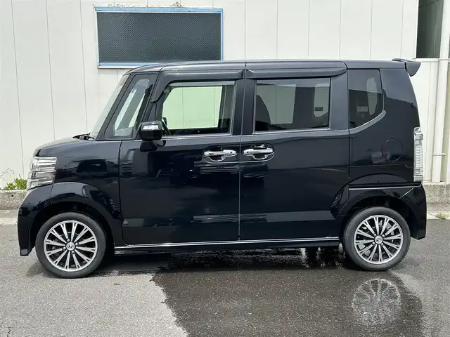 ホンダ Ｎ ＢＯＸ カスタム G ターボ Aパッケージ 福島県 2014(平26)年 8.6万km スマートブラック (株)IDOMが運営する【じしゃロン福島店】の自社ローン専用車両になります。こちらは現金またはオートローンご利用時の価格です。自社ローンご希望の方は別途その旨お申付け下さい/純正ナビ/クルーズコントロール/MT付AT/ドアバイザー/革巻きステアリング/ステアリングリモコン/フルセグテレビ/両側パワースライドドア/カーテンエアバッグ/ETC/社外AW積込