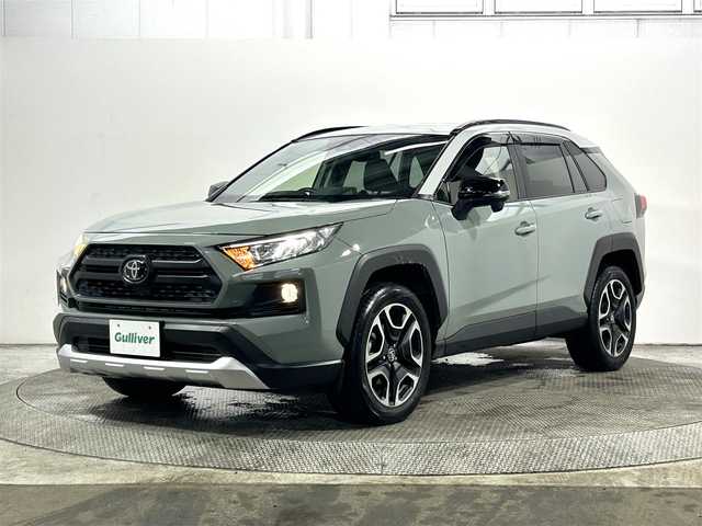 トヨタ ＲＡＶ４ アドベンチャー 新潟県 2019(令1)年 1.3万km アッシュグレーメタリック/アーバンカーキ 純正9incナビ(フルセグ/DVD再生/Bluetooth) バックカメラ ETC 革シート パワーシート 衝突軽減 レーダークルコン クリアランスソナー トヨタセーフティセンス ドラレコ ４WD