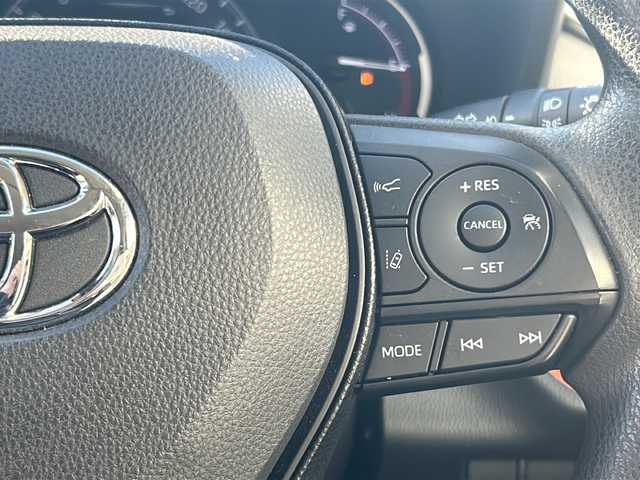 トヨタ ＲＡＶ４ アドベンチャー 京都府 2019(令1)年 1.3万km アッシュグレーメタリック/アーバンカーキ 純正9incナビ(フルセグ/DVD再生/Bluetooth)/ バックカメラ/ ETC /革シート /パワーシート/ 衝突軽減/ レーダークルコン /クリアランスソナー/ トヨタセーフティセンス /ドラレコ/ ４WD