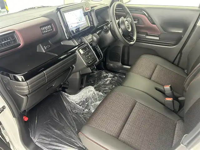 スズキ スペーシア カスタム HYBRID XS 埼玉県 2024(令6)年 0.5万km ピュアホワイトP 純正9インチナビ　CD DVD BT　フルセグ　全方位カメラ　レーダークルーズ　両側パワスラ　シートヒーター　ステアリングヒーター　ハーフレザー　LEDオートライト　クリアランスソナー　HUD　純正AW15インチ　アイドリングストップ　スペアキー