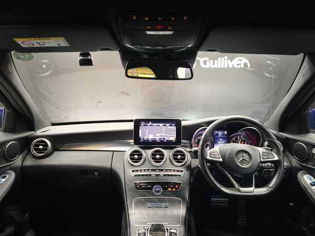 メルセデス・ベンツ Ｃ２２０ｄ ローレウスエディション 群馬県 2018(平30)年 6.9万km ブリリアントブルーM パークトロニック/パーキングパイロット/LEDインテリジェントライトシステム/アダプティブハイビームアシストプラス/レザーARTICO（合皮）シート/スポーツシート（前席）/運転席パワーシート/運転席/助手席シートヒーター/エアサス/AMGラインインテリア/ETC2.0/18インチAW/COMANDシステム/バックカメラ/フルセグTV/キーレスゴー
