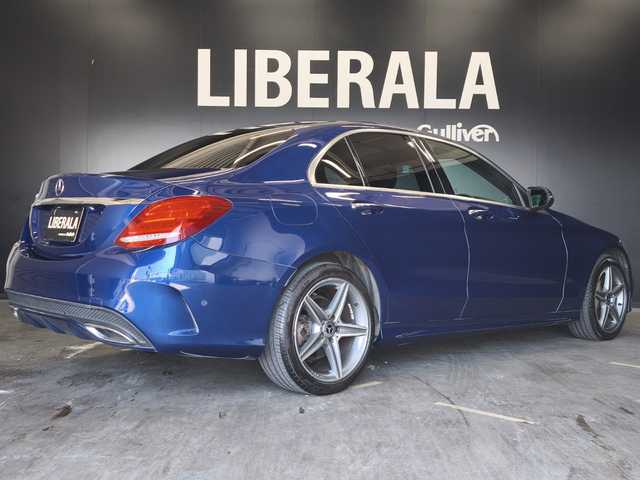 メルセデス・ベンツ Ｃ２２０ｄ ローレウスエディション 群馬県 2018(平30)年 6.9万km ブリリアントブルーM パークトロニック/パーキングパイロット/LEDインテリジェントライトシステム/アダプティブハイビームアシストプラス/レザーARTICO（合皮）シート/スポーツシート（前席）/運転席パワーシート/運転席/助手席シートヒーター/エアサス/AMGラインインテリア/ETC2.0/18インチAW/COMANDシステム/バックカメラ/フルセグTV/キーレスゴー