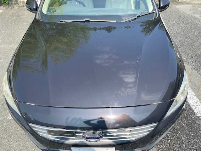 ボルボ Ｖ６０ ラグジュアリー エディション 茨城県 2014(平26)年 3.2万km エンバーブラックメタリック 保証書　/取扱説明書　/純正ナビ　/前後ドラレコ/レーダー探知機　/ＥＴＣ　/Ｂｌｕｅｔｏｏｔｈ　/バックカメラ　/レザーシート/D/N席パワーシート・シートヒーター/D席シートメモリー　/レーダークルーズコントロール　/レーンアシスト/衝突軽減システム　/純正ＡＷ　/盗難防止