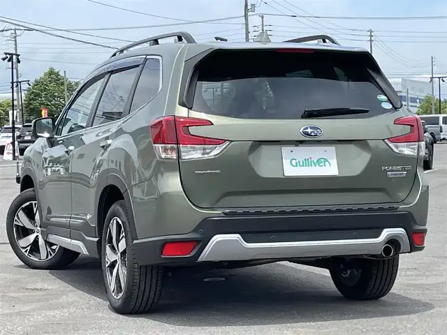 スバル フォレスター ハイブリッド アドバンス 道央・札幌 2021(令3)年 4.1万km ジャスパーグリーンM ４WD/純正ディーラーOPナビ/CD/DVD/BT/フルセグ/アイサイト/衝突被害軽減ブレーキ/横滑り防止装置/レーダークルーズコントロール/レーンキープアシスト/リヤパーキングセンサー/ブラインドスポットモニター/バック/サイド/フロントカメラ/ビルトインETC/ドライブレコーダー/SRH/XMODE/SI-DRIVE/パワーバックドア/前席パワーシート/D席メモリーシート/全席シートヒーター/レザーシート/革巻きステアリング/ステアリングリモコン/パドルシフト/ハンドルヒーター/デジタルインナーミラー/電動パーキング/オートブレーキホールド/プッシュスタート/スマートキー/LEDヘッドライト/オートライト/フォグランプ/電動格納ミラー/ヒーテッドドアミラー/ウィンカーミラー/ドアバイザー
