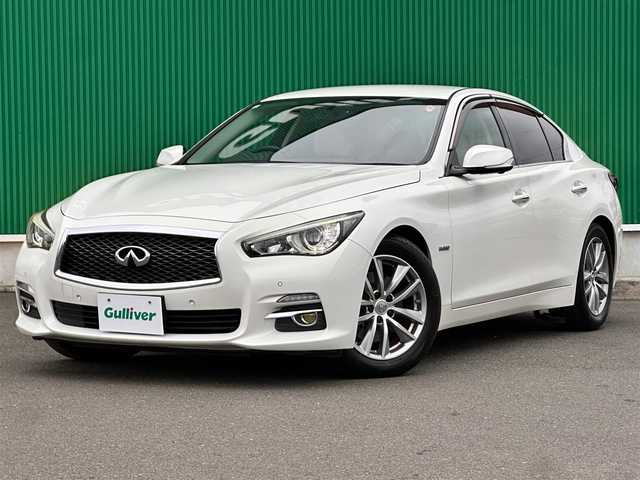 日産 スカイライン ハイブリッド 350GT Type P 宮城県 2014(平26)年 7万km クリスタルホワイトパール 車線逸脱防止支援システム/車線逸脱警報/後側方衝突防止支援システム/後側方車両検知警報/後退時衝突防止支援システム/前方衝突予測警報/エマージェンシーブレーキ/インテリジェントクルーズコントロール/インテリジェントペダル/アラウンドビューモニター/フロント・バックソナー/ダイレクトアダプティブステアリング/アクティブレーンコントロール/純正ナビ/・CD/DVD/・Bluetooth/・フルセグTV/・USB端子/ビルトインETC/本革シート/シートヒーター（前席）/パワーシート（運転席メモリー機能付）/革巻きステアリング/ステアリングスイッチ/LEDヘッドランプ/フォグランプ/オートライト/スマートキー＆プッシュスタート/電動格納ミラー/純正17インチAW/純正フロアマット/ドアバイザー/W/サイド/カーテンエアバッグ