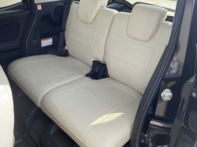 日産 デイズ ルークス ハイウェイスター Gターボ 道東・釧路十勝 2017(平29)年 5.2万km ブラック 4WD/純正メモリナビ　MM317D-W/　(AM/FM/CD/DVD/BT)/フルセグTV/両側パワースライドドア/社外フリップダウンモニター/スタッドレスタイヤAW(155/65R14)積み込み/衝突被害軽減ブレーキ/オートハイビーム/純正エンジンスターター/前後社外ドライブレコーダー/全方位カメラ/アイドリングストップ/運転席シートヒーター/クルーズコントロール/横滑り防止装置/LEDヘッドライト/フォグランプ/ステアリングスイッチ/レザー調シートカバー