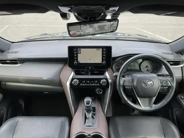 トヨタ ハリアー G レザーパッケージ 道央・札幌 2020(令2)年 5.9万km プレシャスブラックパール ４WD/寒冷地仕様/純正メーカーOPナビ/AM/FM/BT/トヨタセーフティセンス/プリクラッシュセーフティ/横滑り防止装置/レーダークルーズコントロール/パーキングアシスト/レーンキープアシスト/クリアランスソナー/ブラインドスポットモニター/バックカメラ/ビルトインETC/DRIVEMODE/パワーバックドア/前席パワーシート/シートヒーター/エアシート/レザーシート/革巻きステアリング/ステアリングリモコン/ハンドルヒーター/電動パーキング/ブレーキホールド/デジタルインナーミラー/プッシュスタート/スマートキー/LEDヘッドライト/オートライト/オートハイビーム/フォグランプ/電動格納ミラー/ヒーテッドドアミラー/ウィンカーミラー/純正フロアマット/ドアバイザー