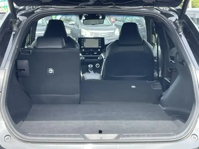 トヨタ ハリアー G レザーパッケージ 道央・札幌 2020(令2)年 5.9万km プレシャスブラックパール ４WD/寒冷地仕様/純正メーカーOPナビ/AM/FM/BT/トヨタセーフティセンス/プリクラッシュセーフティ/横滑り防止装置/レーダークルーズコントロール/パーキングアシスト/レーンキープアシスト/クリアランスソナー/ブラインドスポットモニター/バックカメラ/ビルトインETC/DRIVEMODE/パワーバックドア/前席パワーシート/シートヒーター/エアシート/レザーシート/革巻きステアリング/ステアリングリモコン/ハンドルヒーター/電動パーキング/ブレーキホールド/デジタルインナーミラー/プッシュスタート/スマートキー/LEDヘッドライト/オートライト/オートハイビーム/フォグランプ/電動格納ミラー/ヒーテッドドアミラー/ウィンカーミラー/純正フロアマット/ドアバイザー