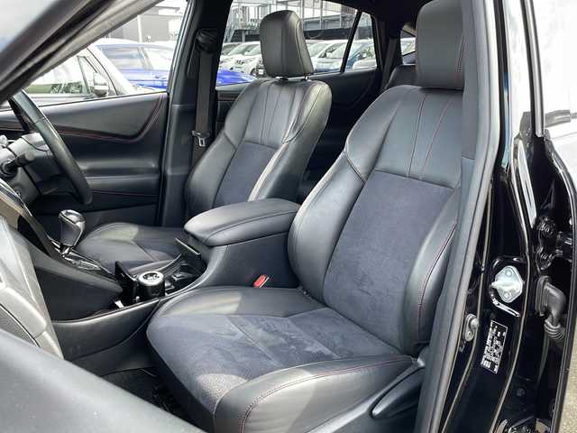 トヨタ ハリアー プレミアム 道東・釧路十勝 2018(平30)年 6.6万km ブラック 4WD/TRDフルエアロ/純正１２インチディスプレイオーディオ　/(フルセグTV/ＤＶＤ再生/Ｂｌｕｅｔｏｏｔｈ接続)　/サンルーフ　/ハーフレザーシート/前後ドライブレコーダー　/ＥＴＣ　/バック／サイドカメラ　/D席パワーシート/電動パーキングブレーキ　/レーダークルーズコントロール　/前後コーナーセンサー/レーンキープアシスト/プリクラッシュセーフティ/横滑り防止装置/アイドリングストップ/スマートキー/プッシュスタート/純正LEDヘッドライト/純正18インチアルミホイール/純正フロアマット