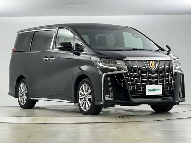 トヨタ アルファード S タイプゴールド 愛知県 2020(令2)年 5.9万km ブラック 禁煙車/純正10.5インチディスプレーオーディオ/（AM/FM/USB/Bluetooth/フルセグTV）/バックカメラ/トヨタセーフティセンス/・プリクラッシュセーフティ/・レーンキープアシスト/・レーダークルーズコントロール/・オートマチックハイビーム/ETC/前後ドライブレコーダー/オットマン/ハーフレザーシート/両側パワースライドドア/LEDヘッドライト/フロントフォグランプ/スマートキー/プッシュスタート/横滑り防止装置/純正18インチアルミホイール