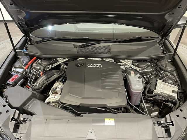 アウディ アウディ Ａ６ アバント 40TDIクワトロ Sライン 新潟県 2021(令3)年 3.9万km デイトナグレーパールエフェクト オプション/パワークロージングドア/ステアリングヒーター/ワイヤレスチャージング/S lineパッケージ/-S line エクステリア/-デコラティブパネル マットブラッシュトアルミニウム/-ヘッドライニング ブラック/-バルコナレザー S lineロゴ/-マルチカラーアンビエントライティング/-HDマトリクスLEDヘッドライト/-サラウンドビューカメラ/-パークアシストプラス/-電動チルト/テレスコピックステアリングシステム/主要装備/純正ナビ/フルセグTV/ETC/ドライブレコーダー/純正20インチアルミホイール/パドルシフト/ACC/サイドアシスト/メモリ付きパワーシート/シートヒーター