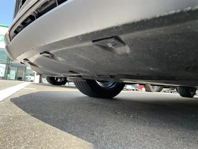 レクサス ＵＸ 250h アーバンエレガンス 佐賀県 2021(令3)年 3.9万km ソニッククォーツ 純正10.3インチメモリーナビゲーション/・フルセグTV/CD/DVD/SD/USB/Bluetooth/パノラミックビューモニター/ビルトインETC2.0/リバース連動ドアミラー/開度調整式パワーバックドア(予約ロック機能付)/電子パーキングブレーキ/・AUTO HOLD機能/DN席パワーシート(D席メモリー機能付)/シートヒーター/ISOFIX対応/パドルシフト/革巻きステアリング/ステアリングヒーター/ステアリングリモコン/純正18インチアルミホイール/純正LEDヘッドライト/・オートマチックハイビーム/純正LEDフォグランプ/新車保証書/スペアキー１本/カードキー１枚/Lexus Safety System +/・レーダークルーズコントロール/・レーントレーシングアシスト/・プリクラッシュセーフティ/・ブラインドスポットモニター/・パーキングサポートアラート/・先行車発進お知らせ機能/・ロードサインアシスト