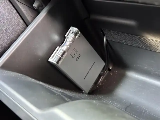 ホンダ クロスロード 20X 宮城県 2007(平19)年 10.5万km アトランティックブルーグレーメタリック ４WD/純正HDDナビ/【CD/DVD】/バックカメラ/ステアリングスイッチ/HIDヘッドライト/キーレスエントリー/VSA【横滑り防止機能】/オートライト/ETC/純正フロアマット/保証書/取扱説明書/スタットレスタイヤ積込