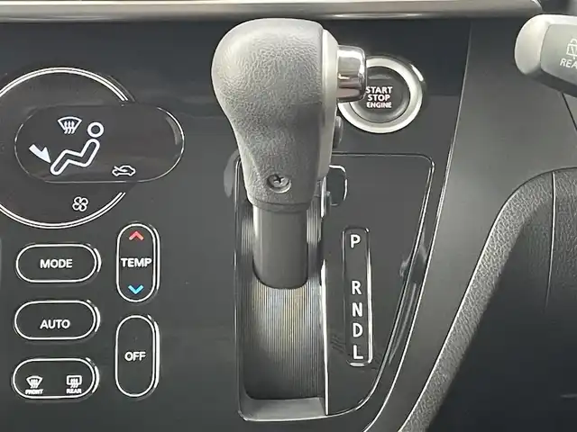 日産 デイズ ルークス ハイウェイスターX 青森県 2017(平29)年 7.4万km ブラック 4WD/純正SDナビ・フルセグTV/CD・DVD・Bluetooth・SD/アラウンドビューモニター/左パワースライドドア/エマージェンシーブレーキ/踏み間違い防止アシスト/前後ドライブレコーダー/ETC/後席サンシェード/LEDヘッドライト/オートライト/フォグランプ/社外14インチアルミ/純正フロアマット/プッシュスタート/インテリキー